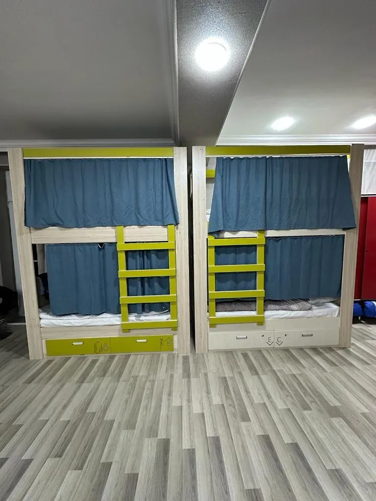 Champion Hostel 巴库