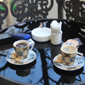 4* فندق 1883